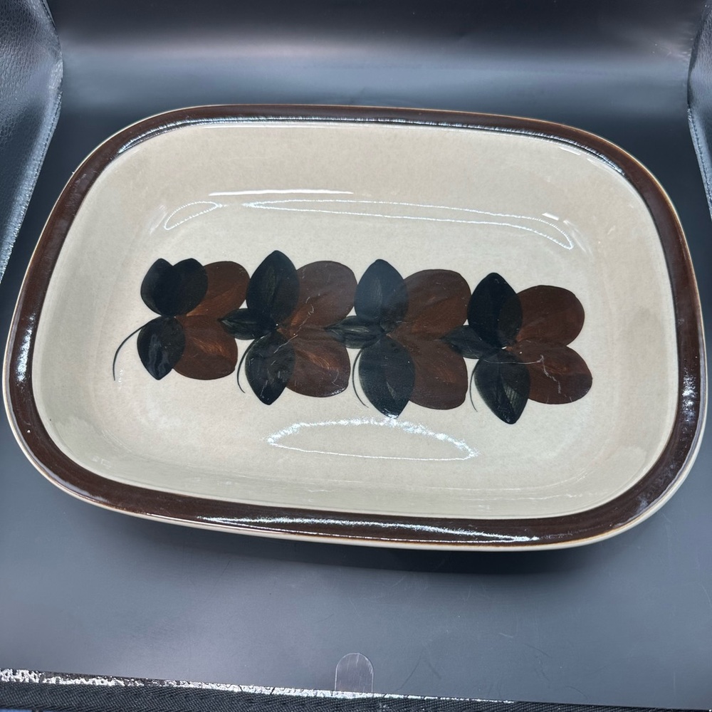 Arabia Finland “Ruija” Flower Rectangular Serving Platter in Browns.